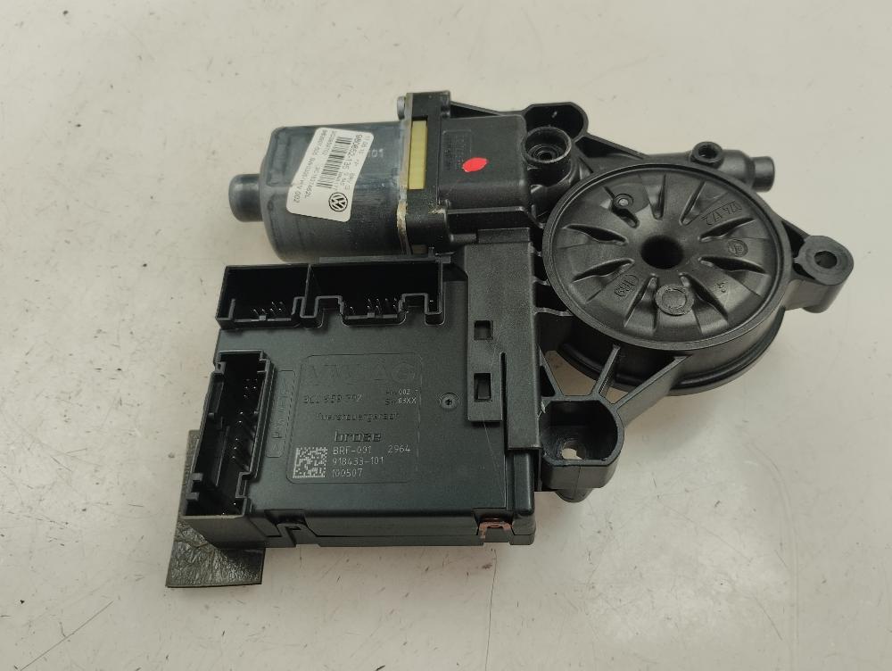 MOTOR ELEVALUNAS DELANTERO DERECHO VOLKSWAGEN PASSAT 2.0 TDI MT 140CV