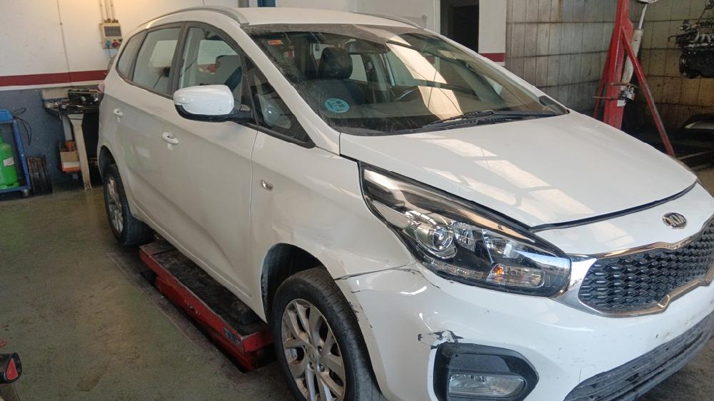 FARO DERECHO KIA CARENS 1.6 MT 135CV | 99KW