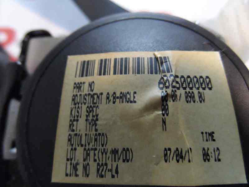 CINTURON SEGURIDAD TRASERO CENTRAL MAZDA 3 1.6 MT 105CV | 77KW