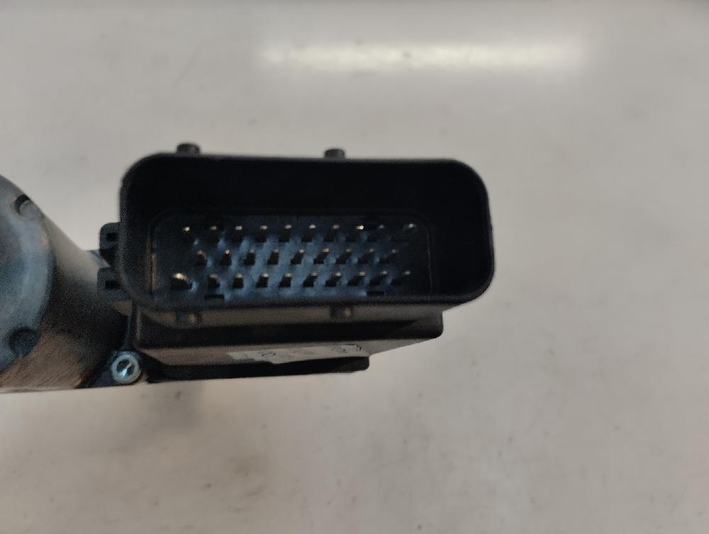 MOTOR ELEVALUNAS DELANTERO DERECHO SKODA SUPERB 2.0 TDI MT 140CV | 103KW