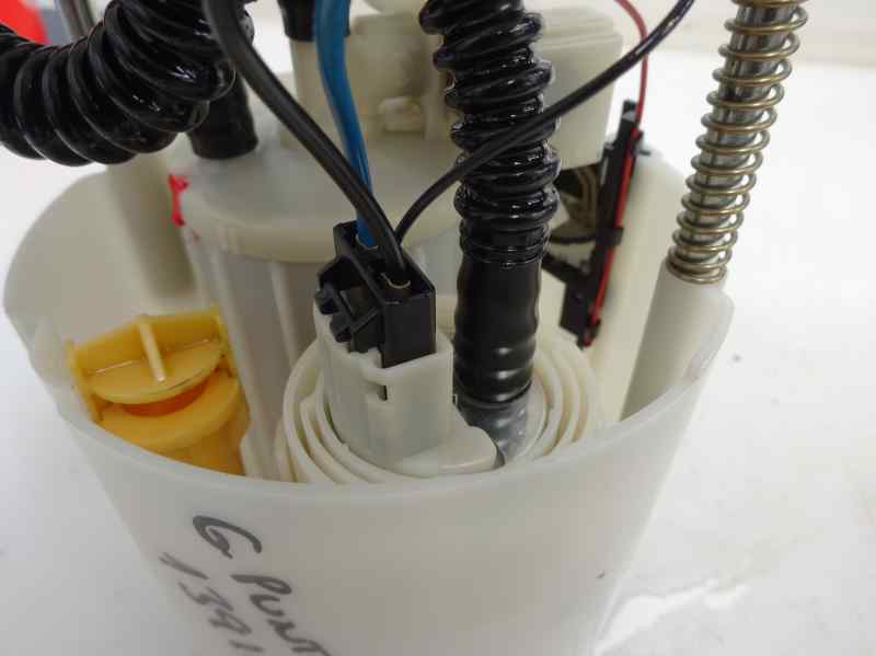 BOMBA COMBUSTIBLE FIAT GRANDE PUNTO 1.4 6 MT 77CV