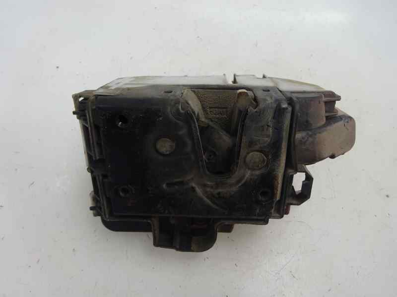 CERRADURA PUERTA DELANTERA DERECHA VOLKSWAGEN POLO 1.4 MT 75CV