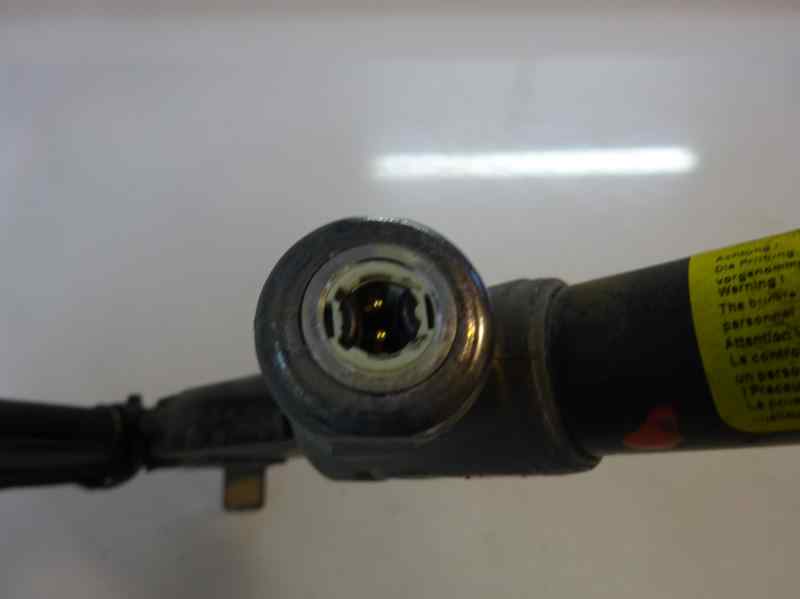 ANCLAJE CINTURON DELANTERO DERECHO RENAULT KANGOO 1.9 D MT 65CV | 48KW