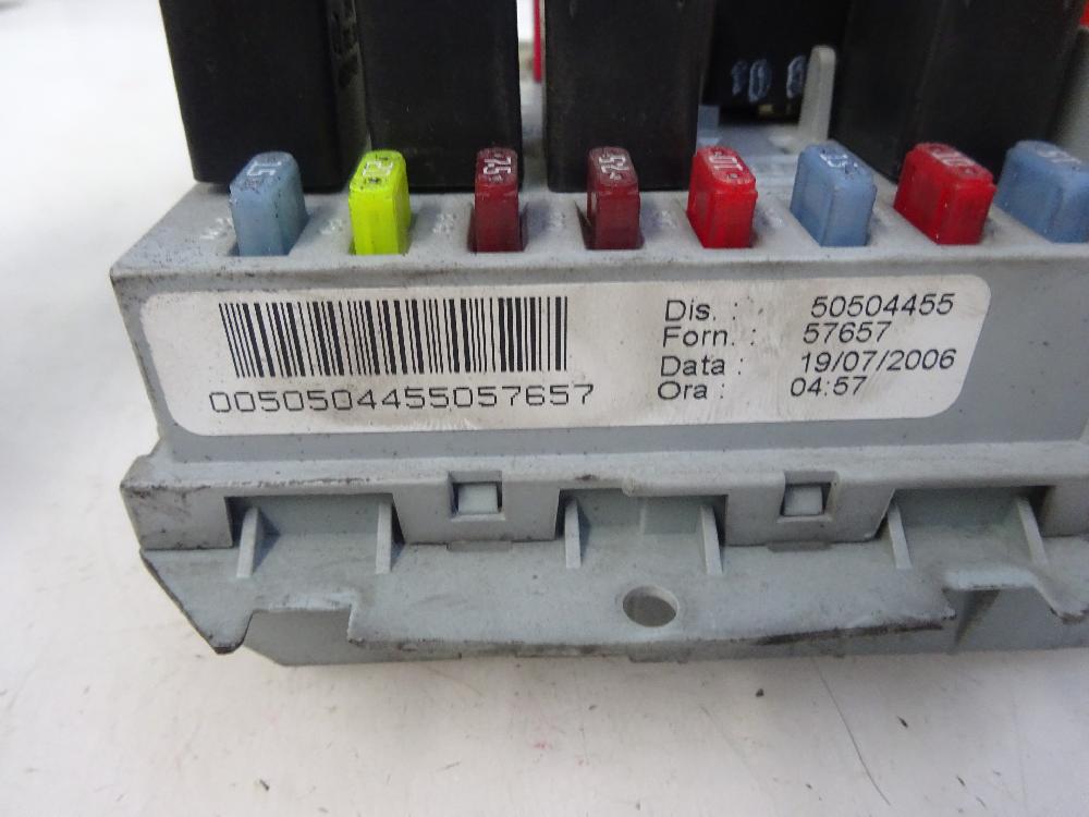 CAJA RELES FUSIBLES ALFA ROMEO 159 1.9 JTDM MT 150CV