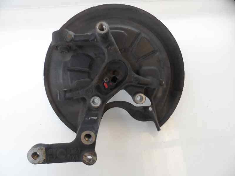 MANGUETA TRASERA IZQUIERDA VOLKSWAGEN GOLF 1.9 TDI 5MT 105CV
