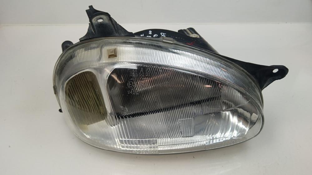 FARO DERECHO OPEL CORSA 1.2 MT 65CV | 48KW