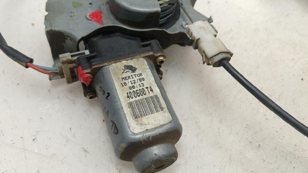 ELEVALUNAS TRASERO DERECHO NISSAN PRIMERA 2.0 MT 90CV | 66KW