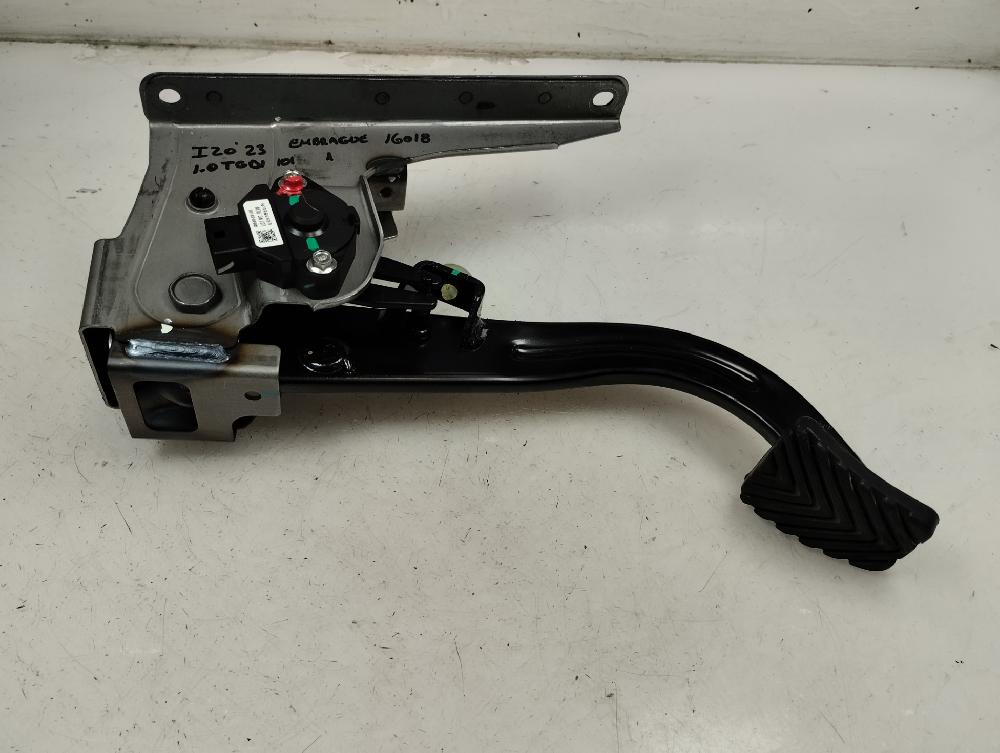 PEDAL EMBRAGUE HYUNDAI I20 1.0 T-GDI BLUE MT 100CV