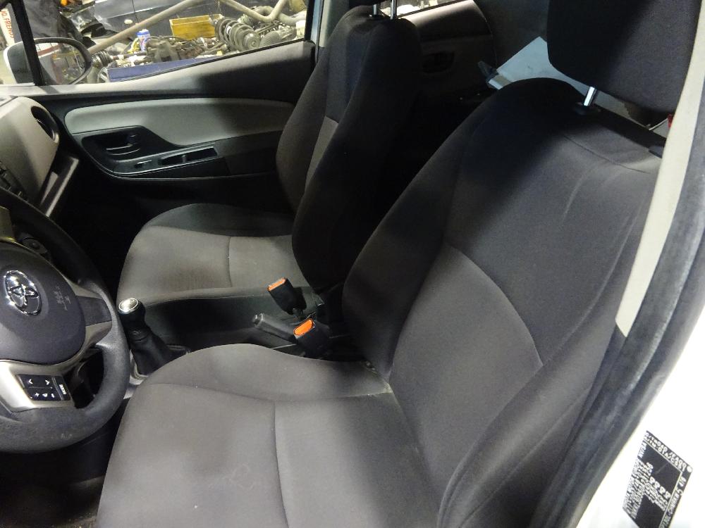 AMORTIGUADOR PORTON TOYOTA YARIS 2016 1.0 MT 69CV