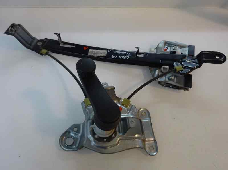 ELEVALUNAS TRASERO IZQUIERDO SEAT LEON 1.9 TDI 90CV DIESEL