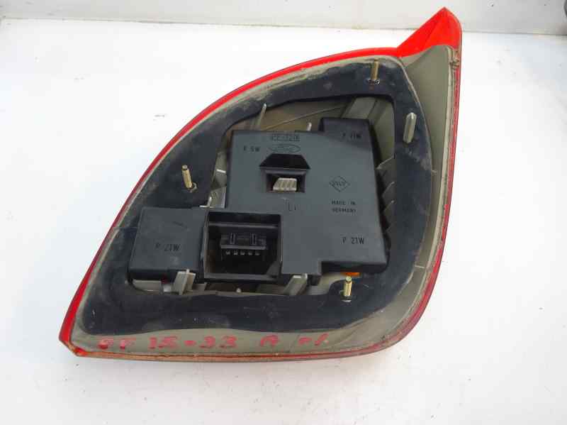 PILOTO TRASERO IZQUIERDO FORD FIESTA 1.3 MT 60CV | 44KW