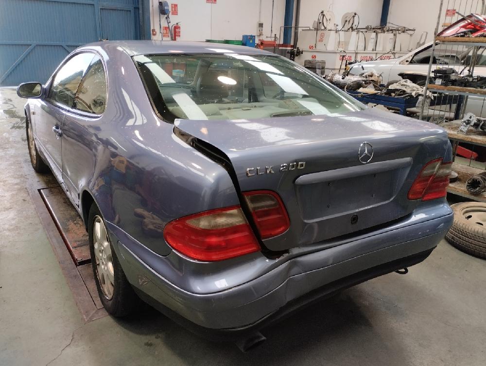 MERCEDES BENZ CLASE CLK 1997 2.0 CLK 200 MT 136CV