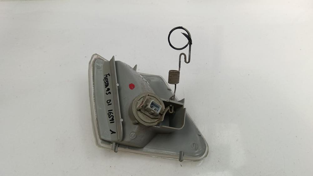 FARO ANTINIEBLA IZQUIERDO FORD FIESTA 1.3 MT 59CV