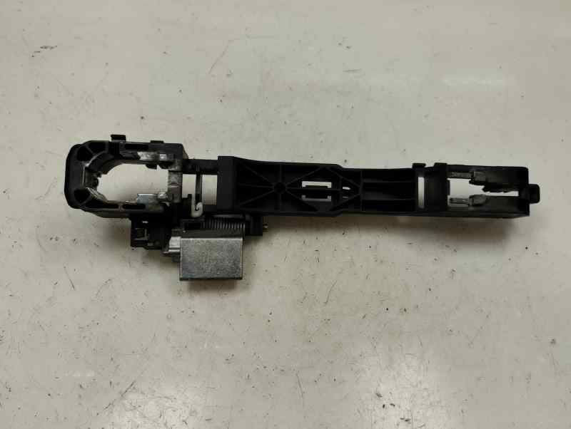 SOPORTE MANETA EXTERIOR DELANTERA DERECHA FORD KA 2008 1.3 TDCI MT 75CV | 55KW