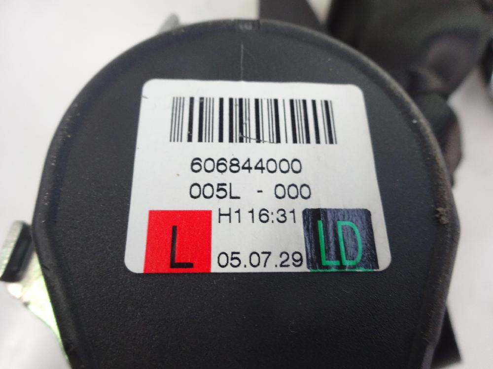 CINTURON SEGURIDAD DELANTERO IZQUIERDO MITSUBISHI COLT 1.3 MT 95CV