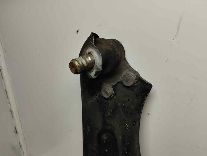 BRAZO SUSPENSION INFERIOR DELANTERO DERECHO PEUGEOT 2008 1.2 VTI MT 82CV