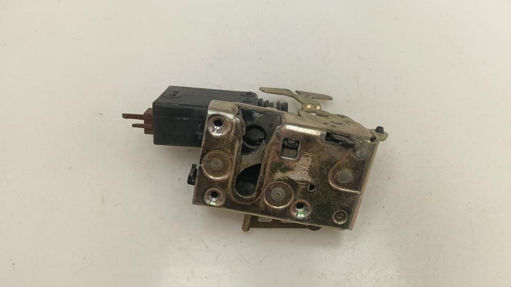 CERRADURA PUERTA TRASERA DERECHA CITROEN SAXO 1.5 MT D 57CV