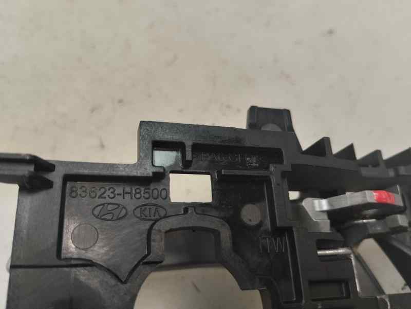 MANETA INTERIOR TRASERA DERECHA KIA STONIC 1.0 GDI MT 120CV | 88KW