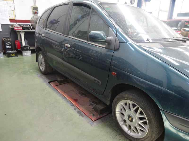 FARO IZQUIERDO RENAULT MEGANE 1.6 MT 90CV | 66KW