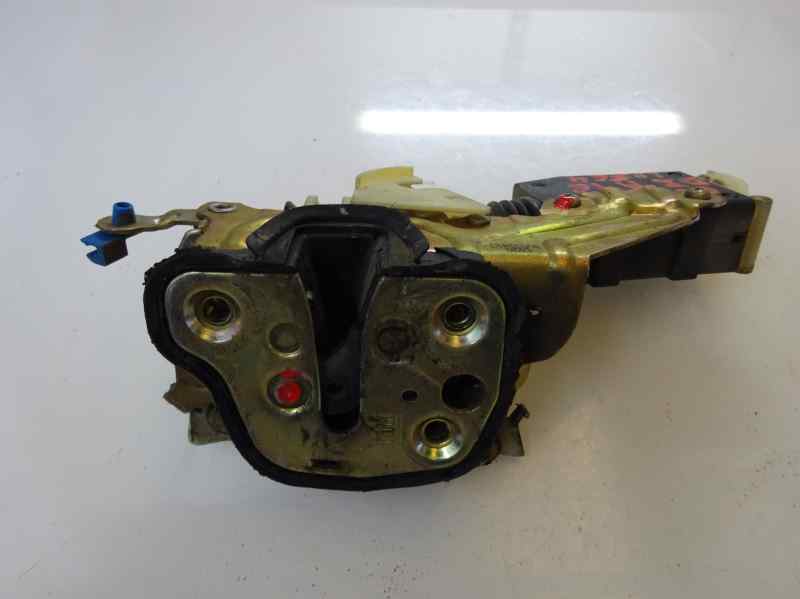 CERRADURA PUERTA DELANTERA IZQUIERDA OPEL CORSA 1.2 MT 65CV
