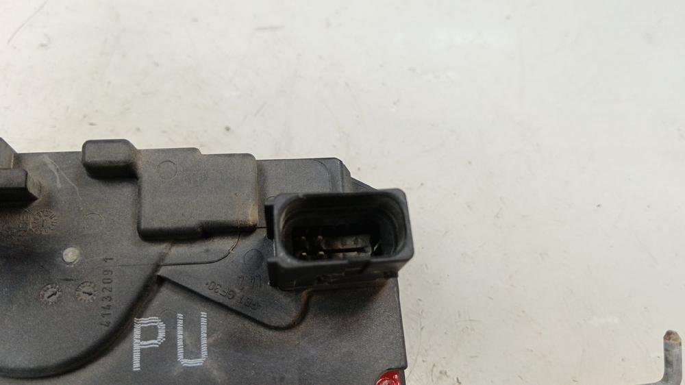 CERRADURA PUERTA TRASERA IZQUIERDA OPEL ZAFIRA 1.9 CDTI MT 100CV