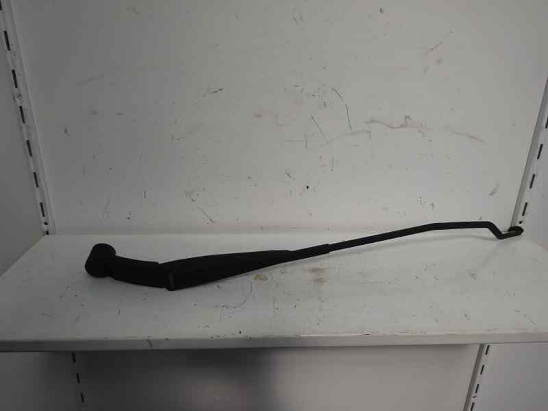 BRAZO LIMPIA DELANTERO DERECHO HYUNDAI I20 1.2 MT 78CV