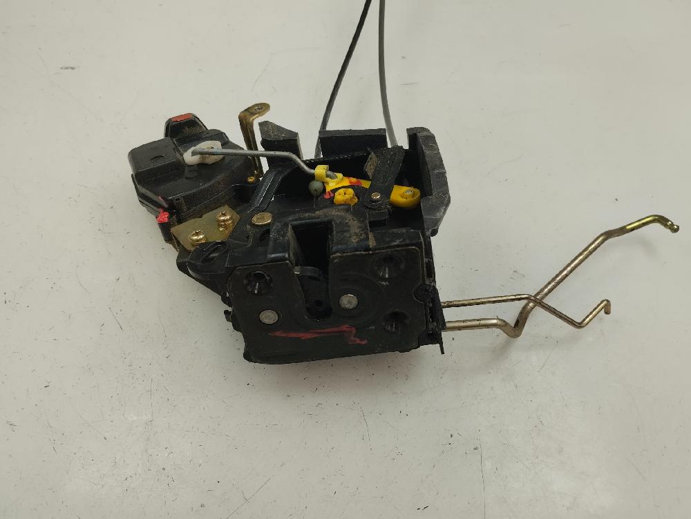 CERRADURA PUERTA DELANTERA DERECHA HYUNDAI ACCENT 1.4 MT 97CV | 71KW