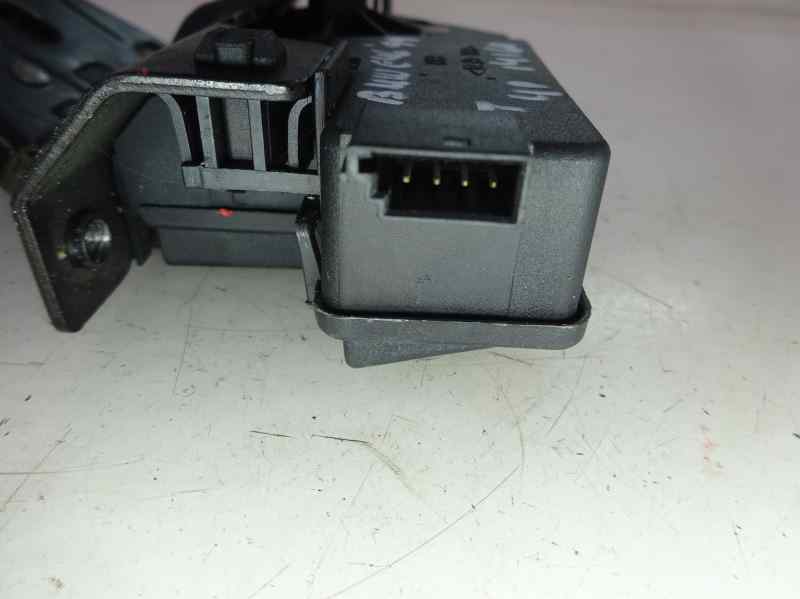 CERRADURA MALETERO PORTON BMW SERIE 3 2.0 320D MT 136CV