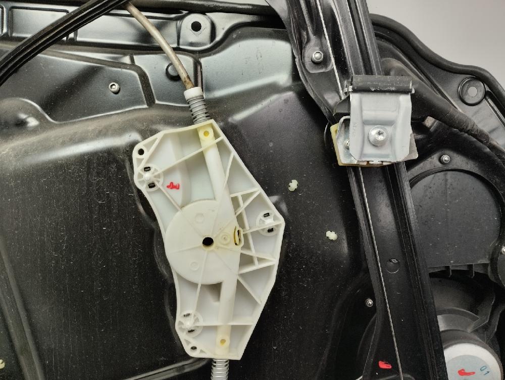 ELEVALUNAS DELANTERO DERECHO VOLKSWAGEN PASSAT 2010 2.0 TDI MT 140CV