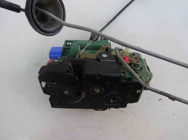 CERRADURA PUERTA DELANTERA DERECHA SEAT IBIZA 1.9 SDI MT 64CV