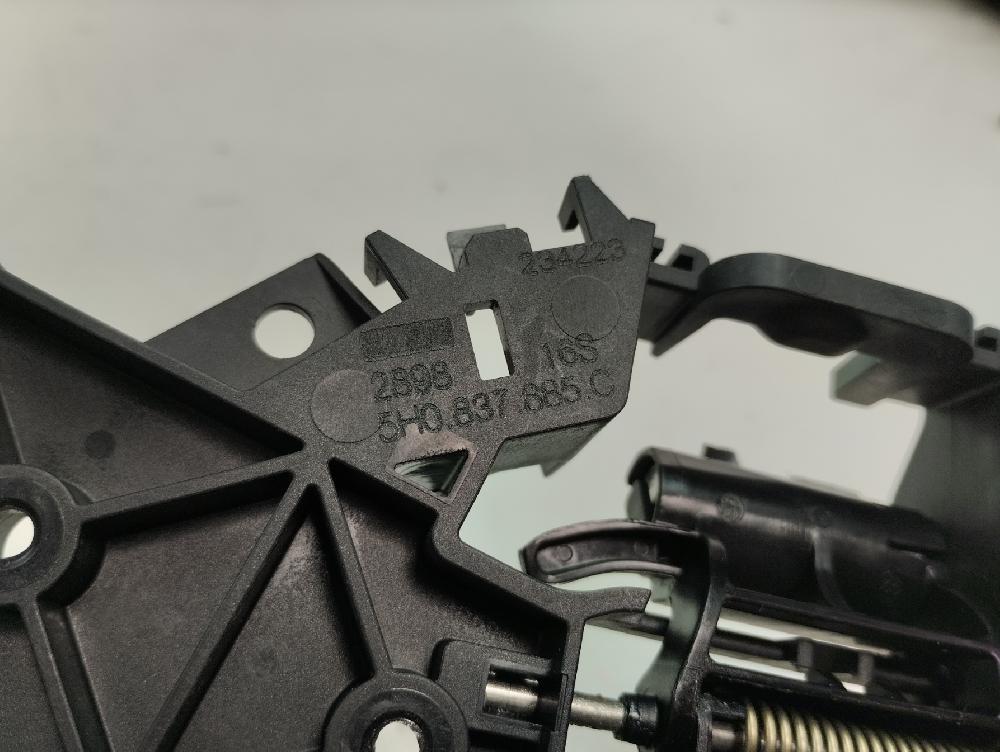 SOPORTE MANETA EXTERIOR PUERTA TRASERA IZQUIERDA SEAT LEON 1.5 130CV MT