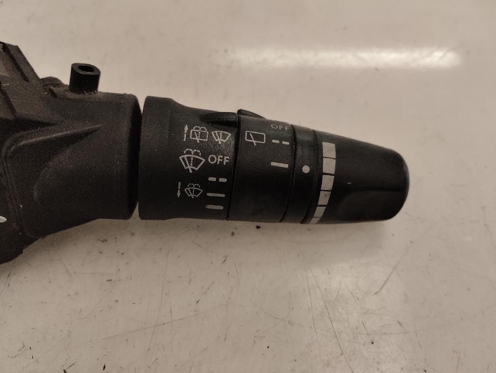 MANDO LUCES NISSAN ALMERA TINO 2.2 MT 114CV | 84KW