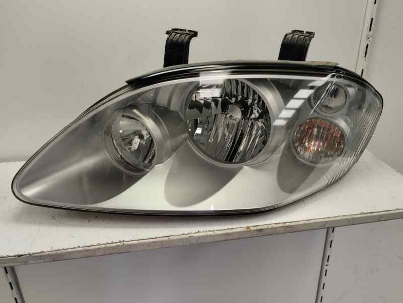 FARO IZQUIERDO SSANGYONG RODIUS 2.7 MT 165CV