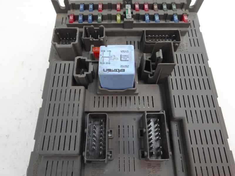 CAJA RELES FUSIBLES CITROEN C5 2001 2.0 HDI MT 109CV