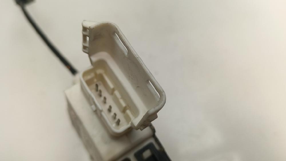 CERRADURA PUERTA DELANTERA DERECHA CITROEN C4 2004 1.6 MT 109CV | 80KW