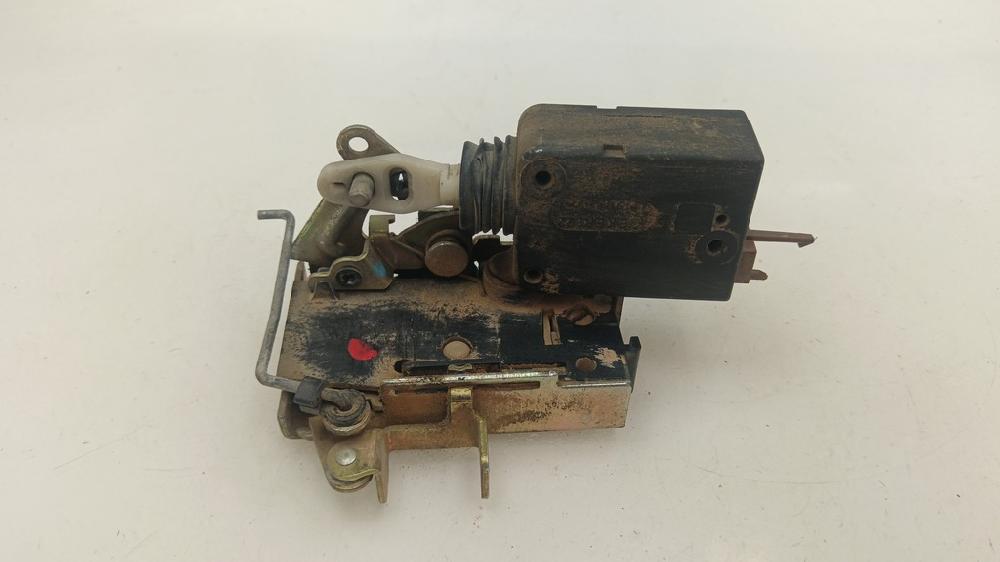 CERRADURA PUERTA DELANTERA DERECHA PEUGEOT 106 2001 1.1 MT 60CV | 44KW