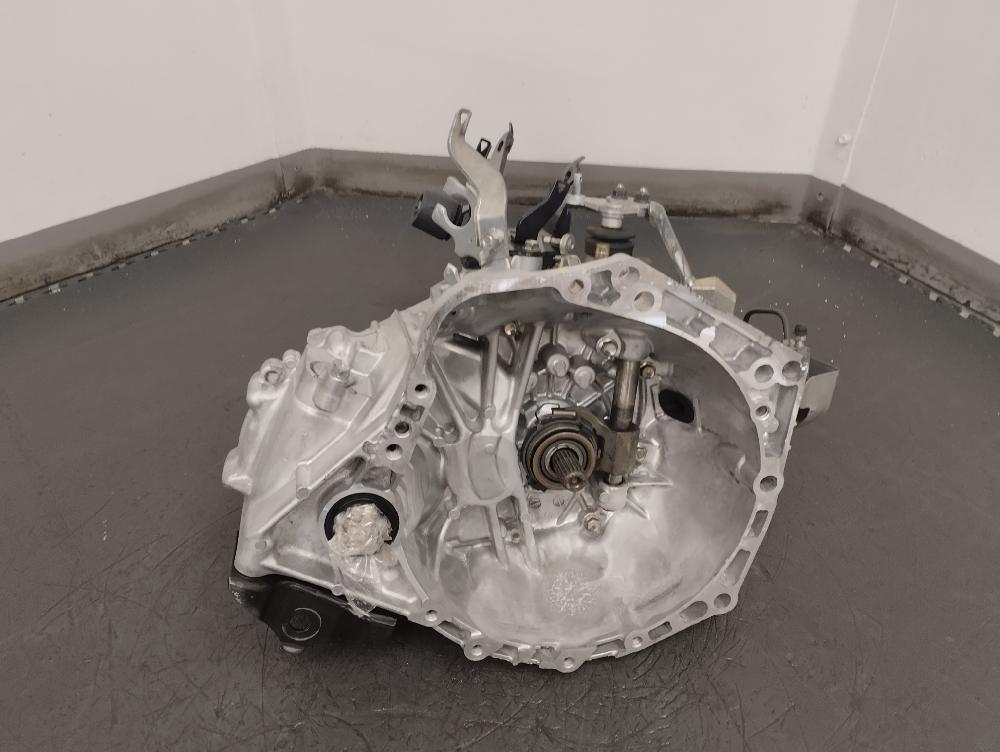 CAJA CAMBIOS TOYOTA YARIS 2006 1.3 MT 87CV | 64KW
