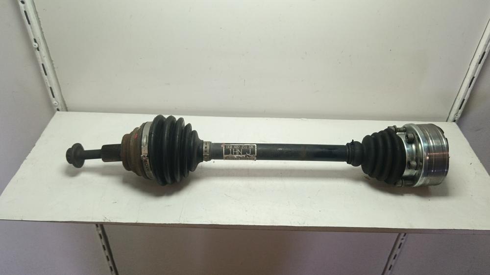 TRANSMISION DELANTERA IZQUIERDA VOLKSWAGEN JETTA 1.6 TDI MT 105CV