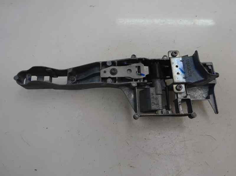 SOPORTE MANETA EXTERIOR DELANTERA IZQUIERDA PEUGEOT 208 1.2 VTI MT 82CV