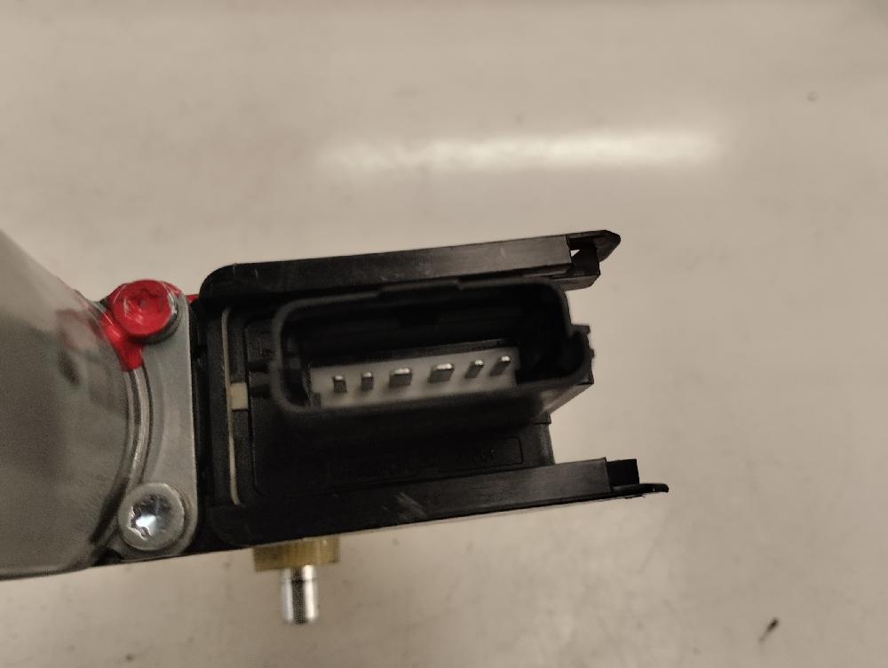 MOTOR ELEVALUNAS DELANTERO DERECHO HYUNDAI I30 1.6 MT 122CV | 90KW