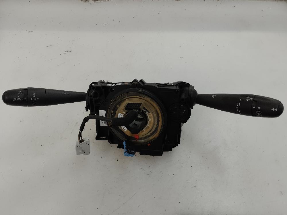 MANDO MULTIFUNCION CITROEN C4 1.4 MT 95CV
