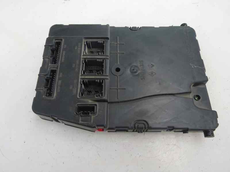 CAJA RELES FUSIBLES RENAULT MEGANE 1.5 DCI MT 101CV