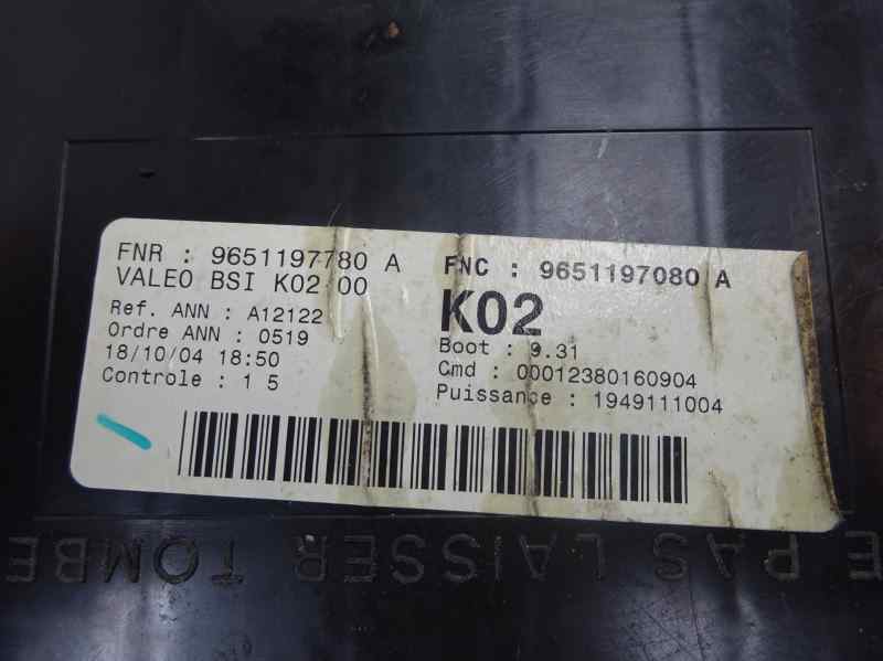 CAJA RELES FUSIBLES PEUGEOT 307 2.0 HDI MT 90CV