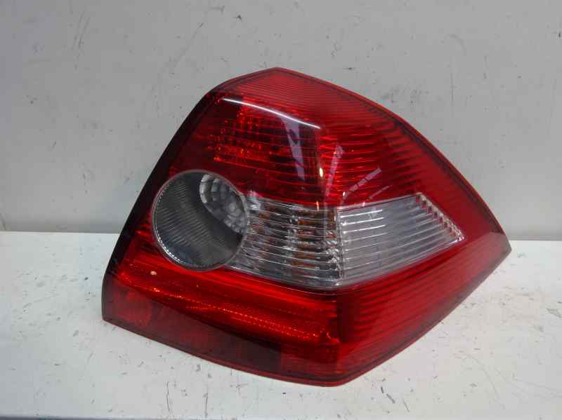 PILOTO TRASERO DERECHO RENAULT MEGANE 2004 1.5 DCI MT 82CV | 60KW