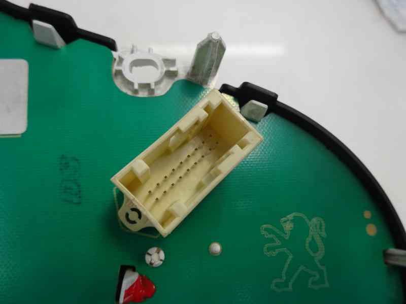 CUADRO INSTRUMENTOS CITROEN C3 1.4 HDI AMT 68CV