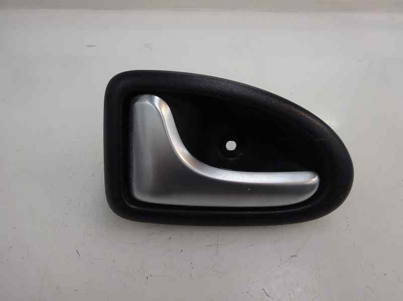 MANETA INTERIOR TRASERA IZQUIERDA RENAULT CLIO 2003 1.2 MT 75CV