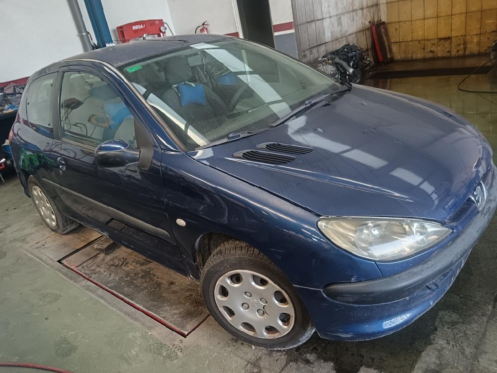 RETROVISOR IZQUIERDO PEUGEOT 206 1.4 MT 75CV