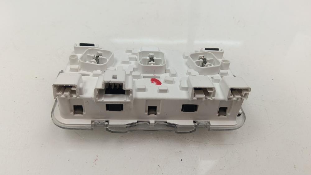 LUZ INTERIOR CITROEN C4 CACTUS 1.2 MT 110CV | 81KW