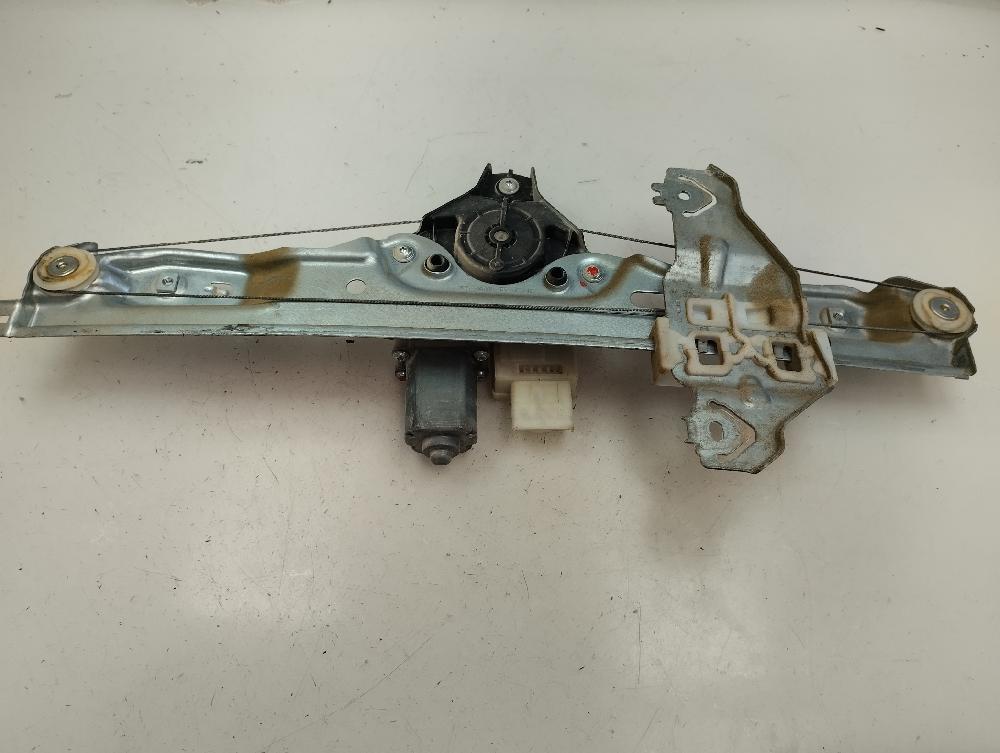 ELEVALUNAS TRASERO DERECHO NISSAN QASHQAI 1.5 DCI MT 110CV