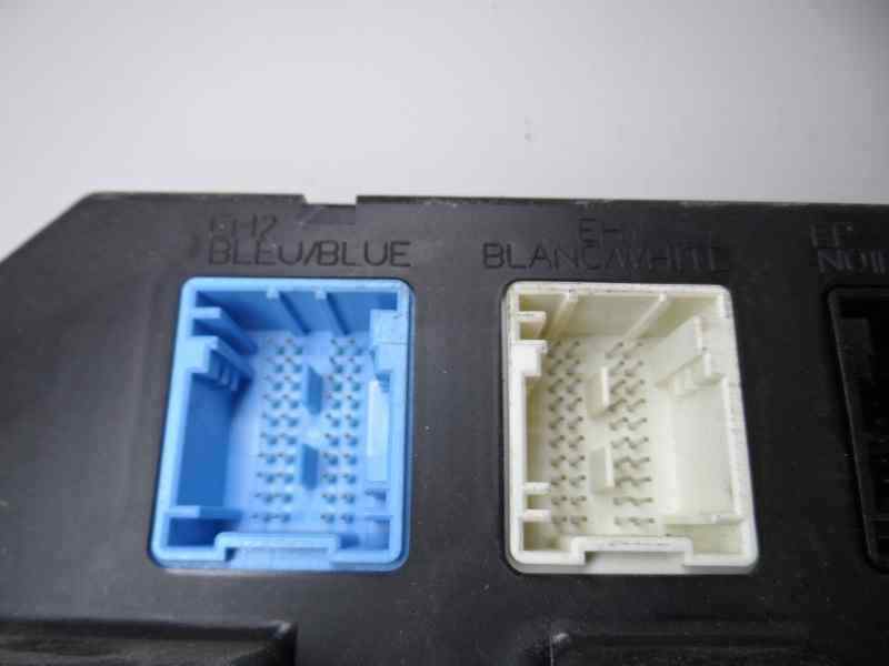 CAJA RELES FUSIBLES PEUGEOT 207 1.6 HDI MT 109CV